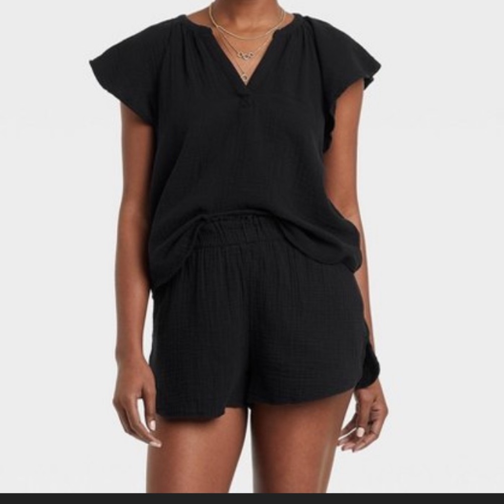 Universal Thread Flutter Sleeve v-neck top